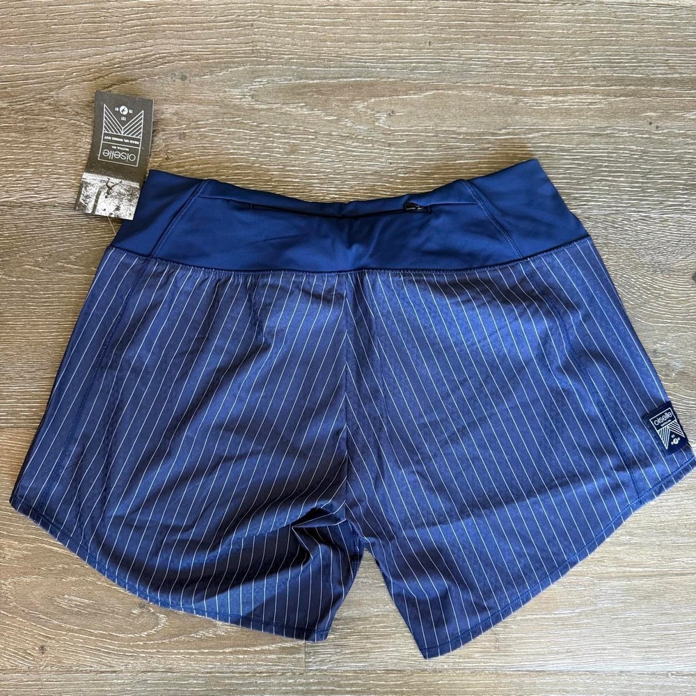 Oiselle Women's Long Roga Shorts Blue White Grounded Pinstripe Size 6 - Picture 3 of 6